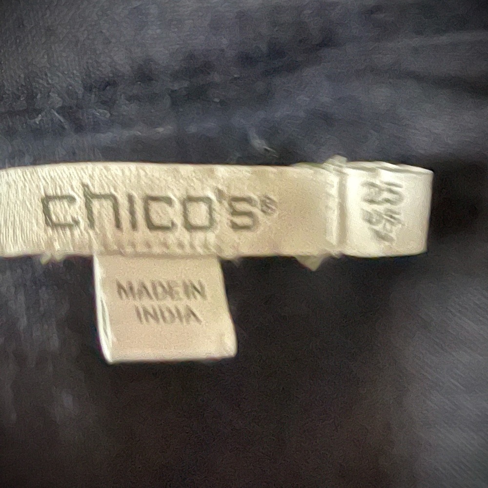 Chicos Navy/While Button-Down Long Sleeve Top Siz… - image 6